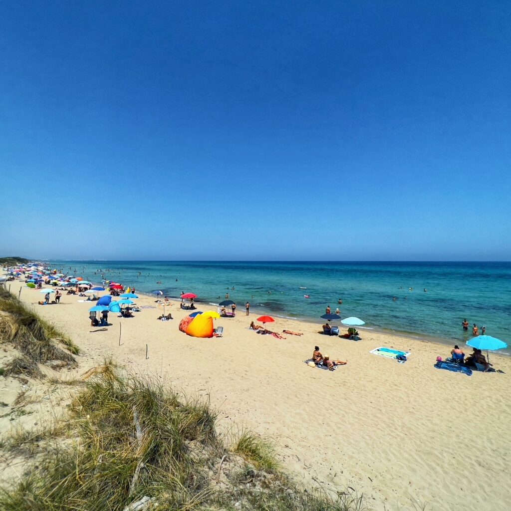 Pilone beach nearby Ostuni, the Big Gay Podcast from Puglia beach guide to Puglia | Photo © The Puglia Guys for the Big Gay Podcast from Puglia inclusive guides to Puglia,s best accommodation, beaches, restaurants and to gay Puglia, Italy’s top gay summer destination for LGBT travel.