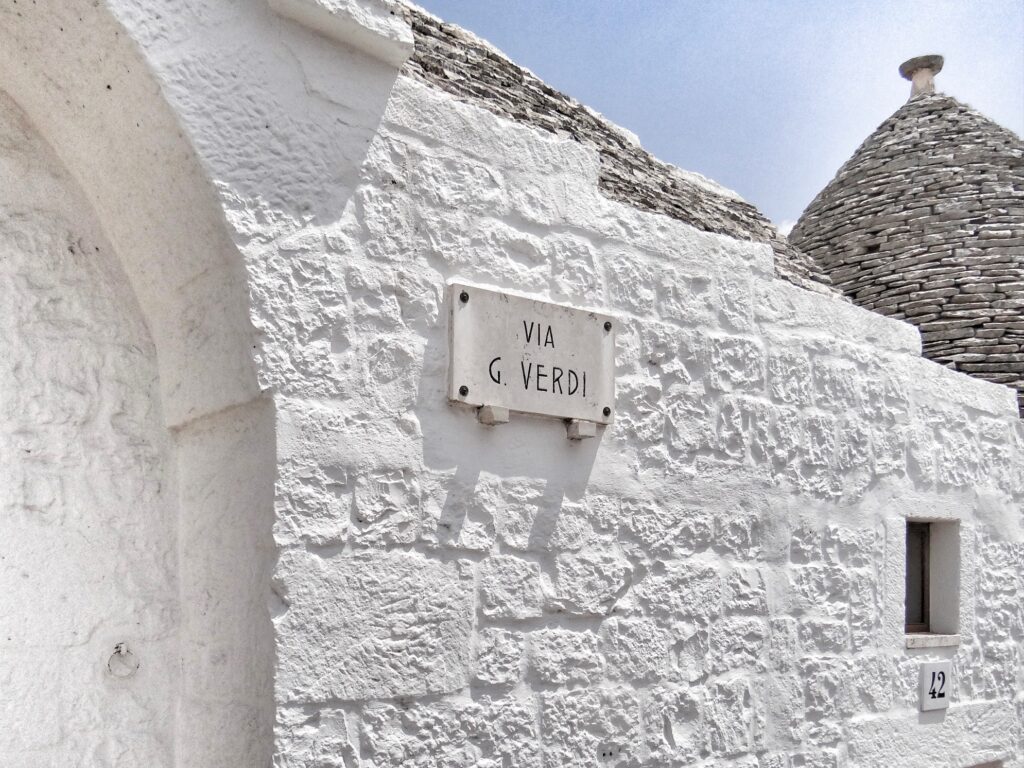 Alberobello is Puglia’s undisputed trulli capital, but it is also Puglia’s most touristic destination | Puglia city guides - discover Puglia’s best bars, restaurants and what to do | Photo © the Puglia Guys.