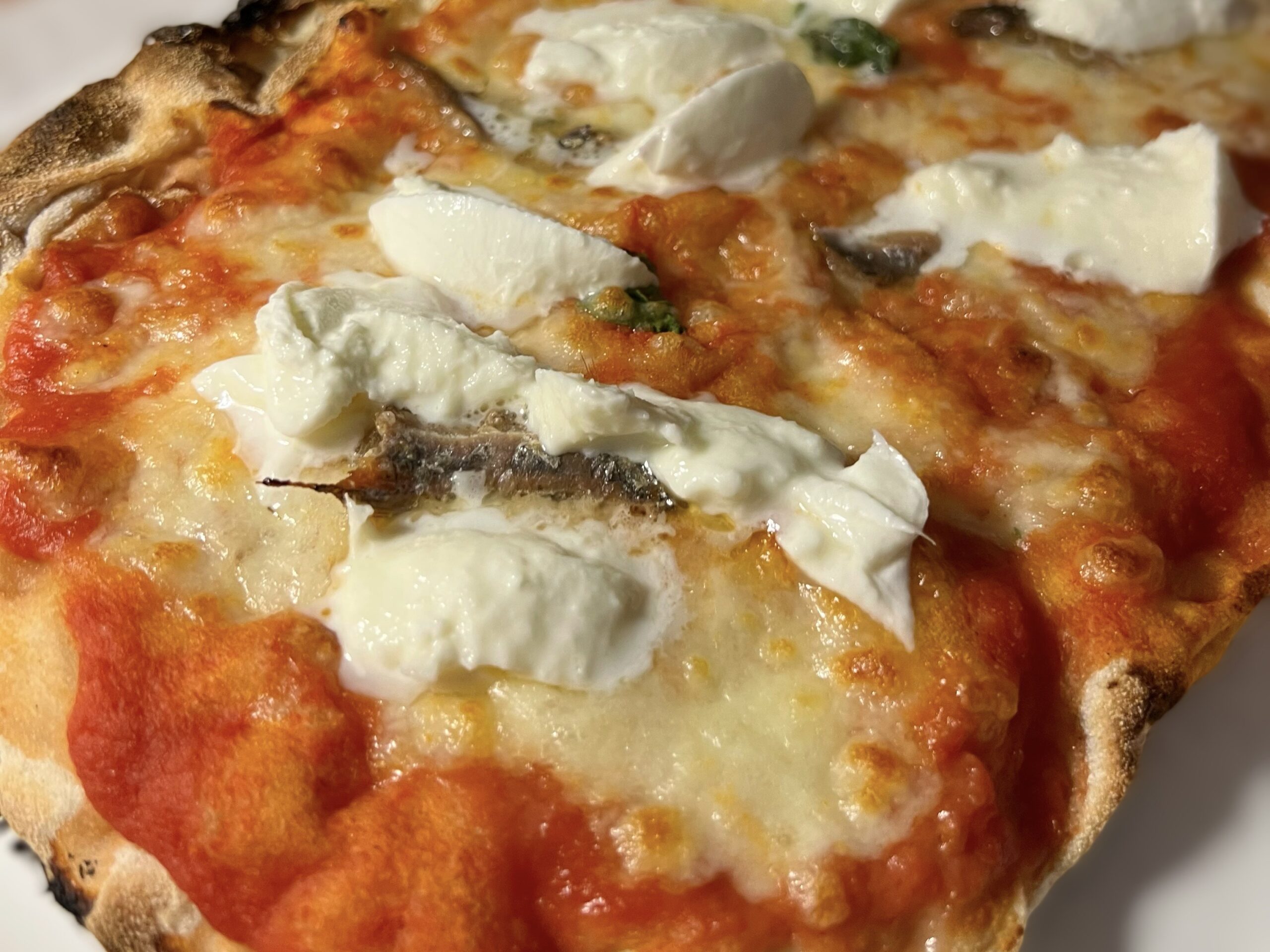 Pinsa, the “new” Italian pizza that’s suddenly taking the rest of the world by storm. Photo The Puglia Guys for the Big Puglia Guides.