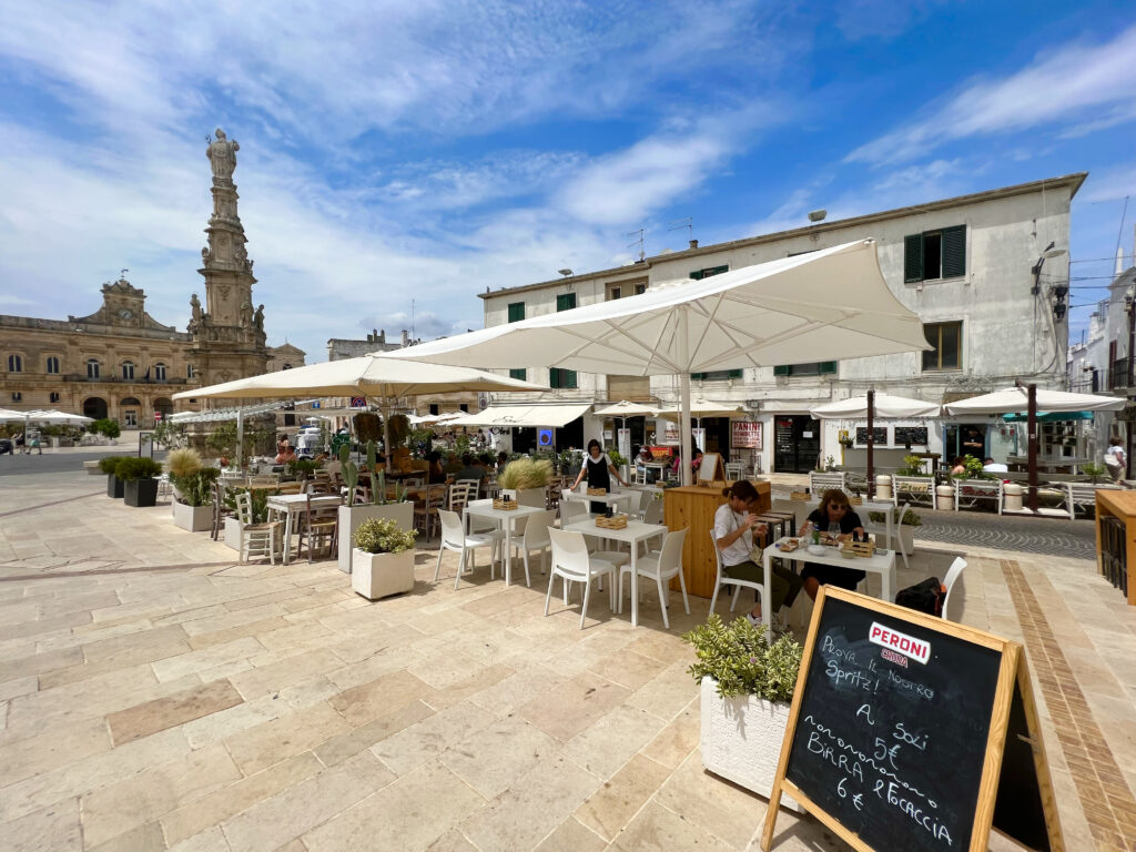Best value Aperol Spritz on Ostuni’s main square, piazza della Libertà. The cost ranges from €4,90 to €15 a glass.