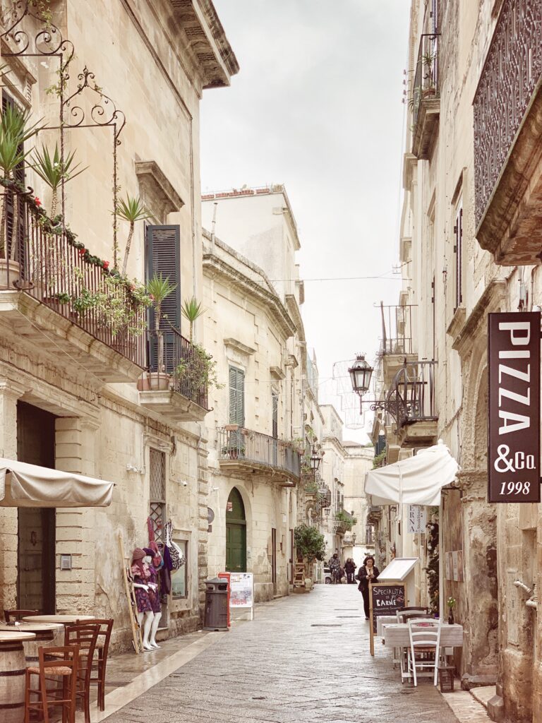 via Giuseppe Libertini, Lecce photo by the Puglia Guys