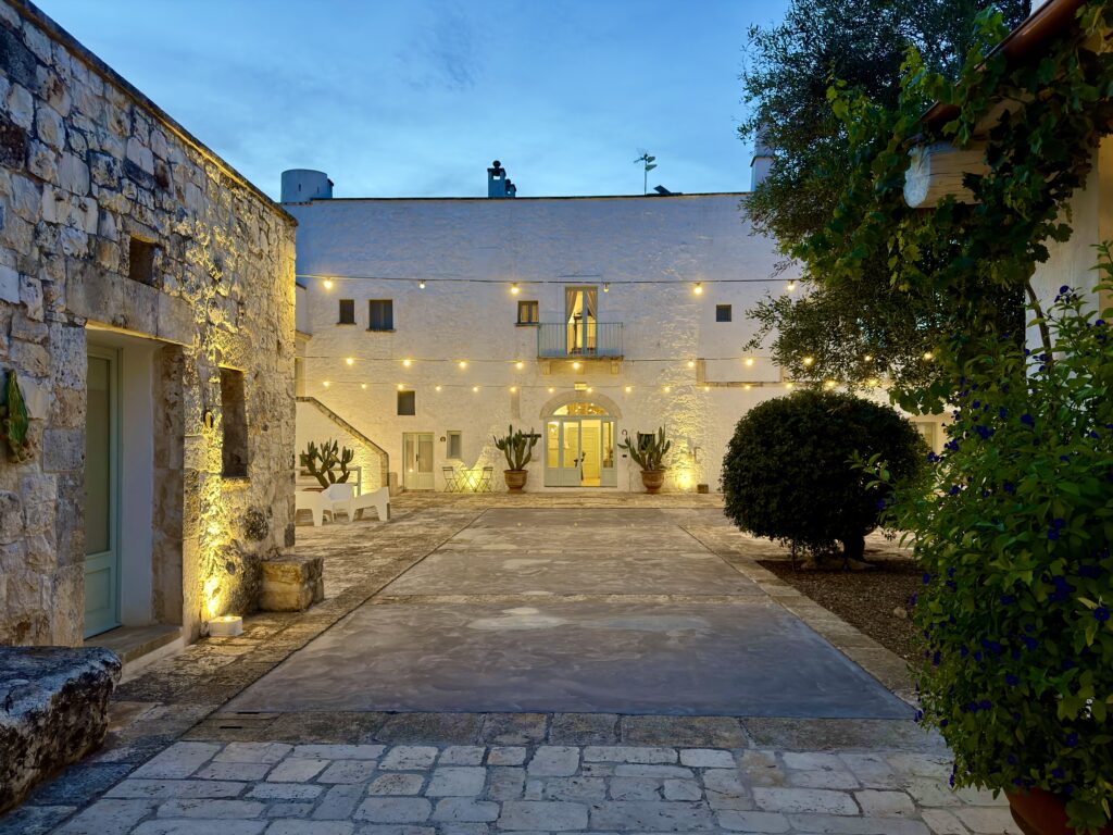 Autumn evening at Masseria Ayroldi from the Puglia Guys guide to Autumn in Puglia.